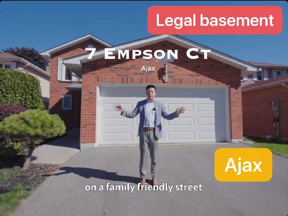 🏡 New Listing in South Ajax!